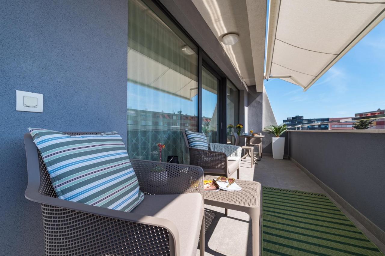 D-Apartment - With Garage And Balcony ซาดาร์ ภายนอก รูปภาพ