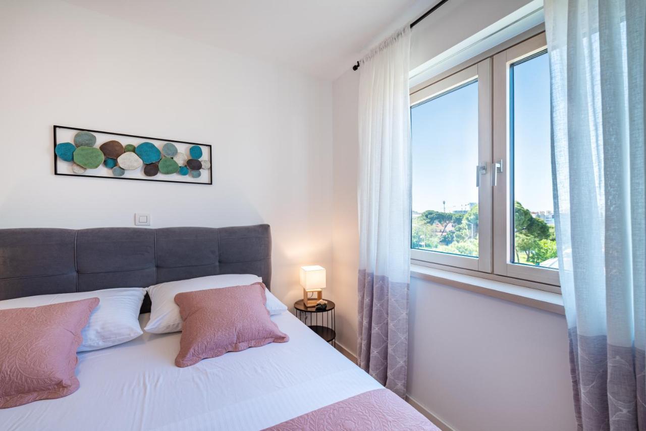 D-Apartment - With Garage And Balcony ซาดาร์ ภายนอก รูปภาพ